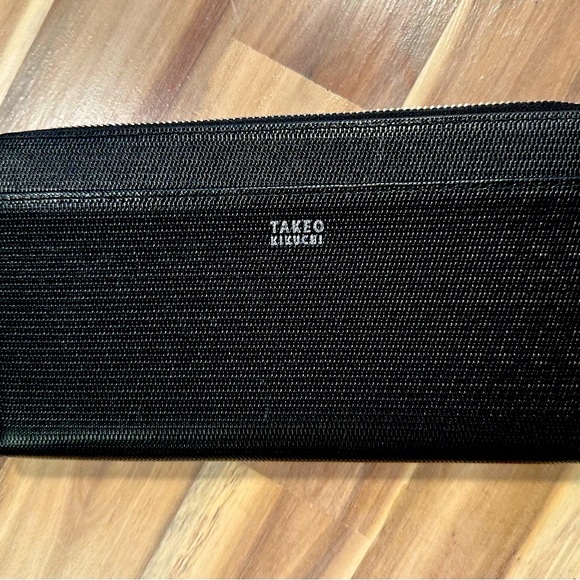 Takeo Kikuchi Black Mesh Zip Long Wallet - Picture 1 of 6